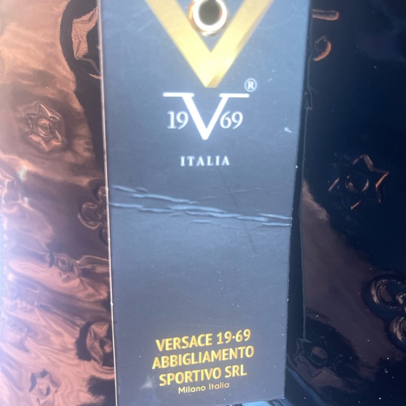 Versace Milano Italia Handbag NWT Black Patent Leather - Picture 4 of 10